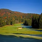 Dependence Hotela Stupka - Golf מלון 3*