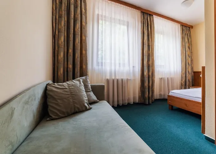 Dependence Hotela Stupka - Golf 3* Tale